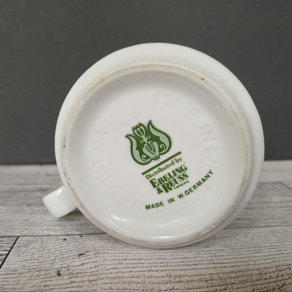 Joan Walsh Anglund Vintage 1969 Mug Boy on Fence Ebeling and Reuss W. Germany - Picture 5 of 6